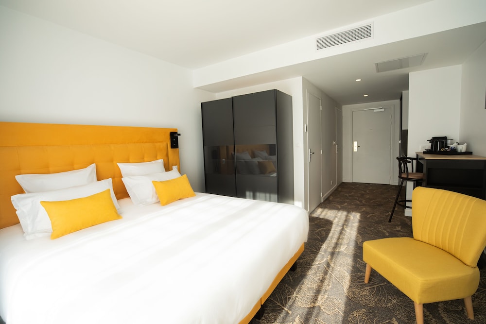 Hotel Barracuda & Spa, Port Center, beachfront, sea view 6/50