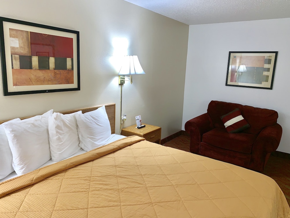 Americas Best Value Inn & Suites-Sidney 10/37