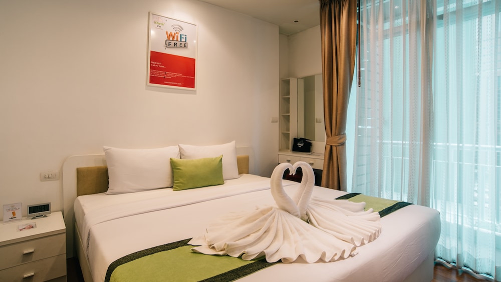 Room at Icheck Inn Residence Patong, PATONG BEACH