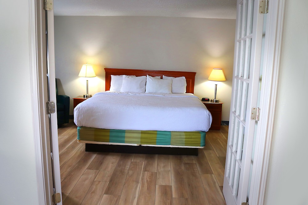 La Quinta Inn by Wyndham Columbus Airport Area 24/62