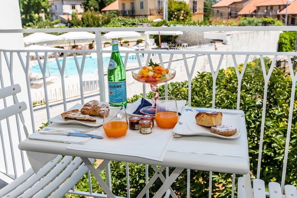 Hotel Le Rocce 35/50