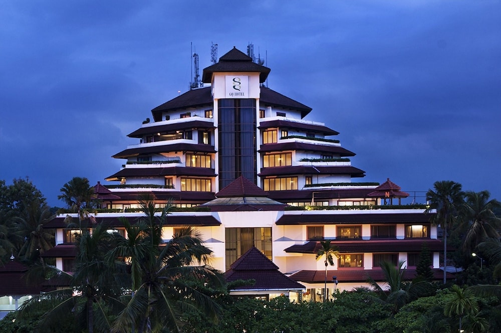 Grand Diamond Hotel Yogyakarta in Maguwoharjo