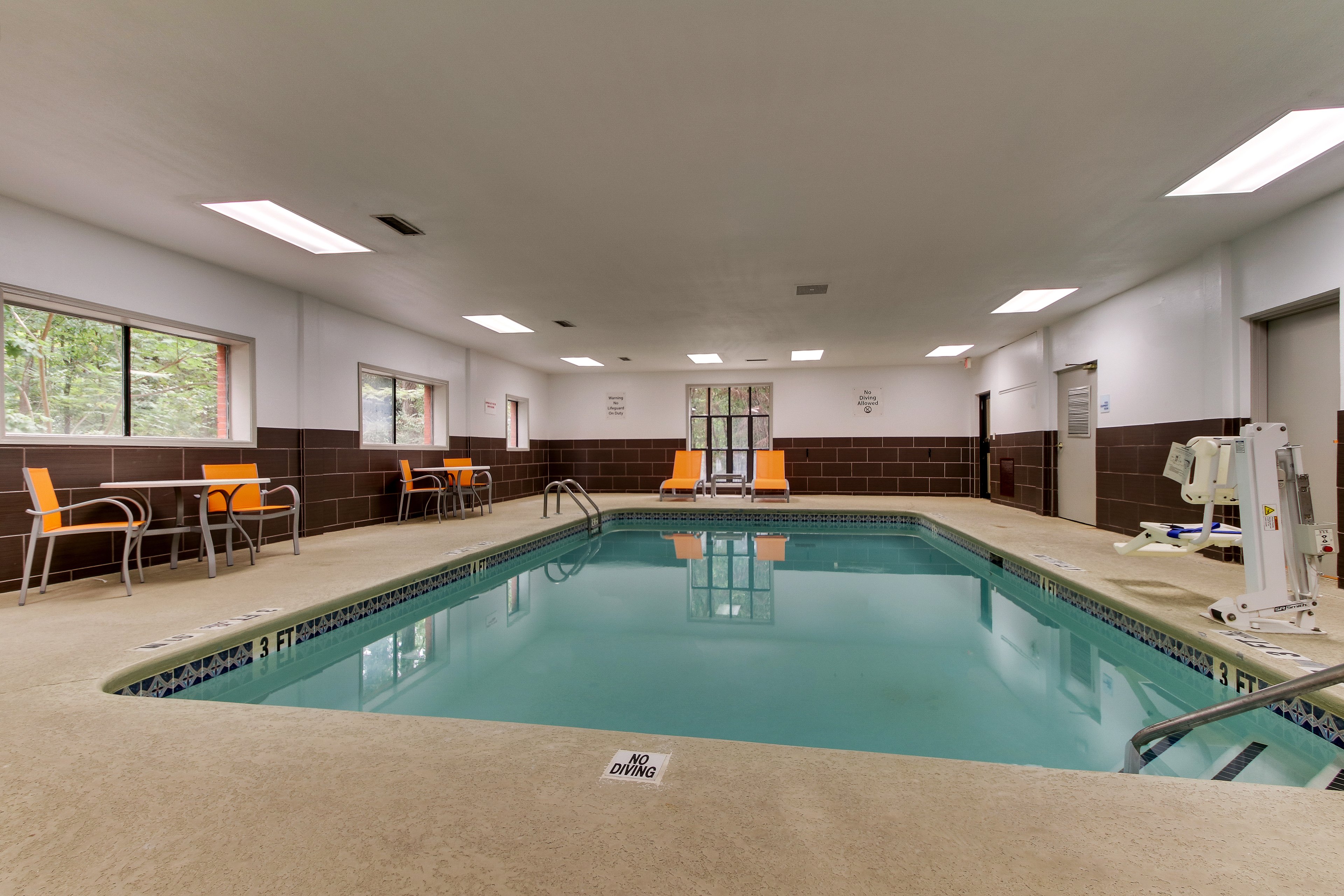 Holiday Inn Express Atlanta Emory University Area 18/37