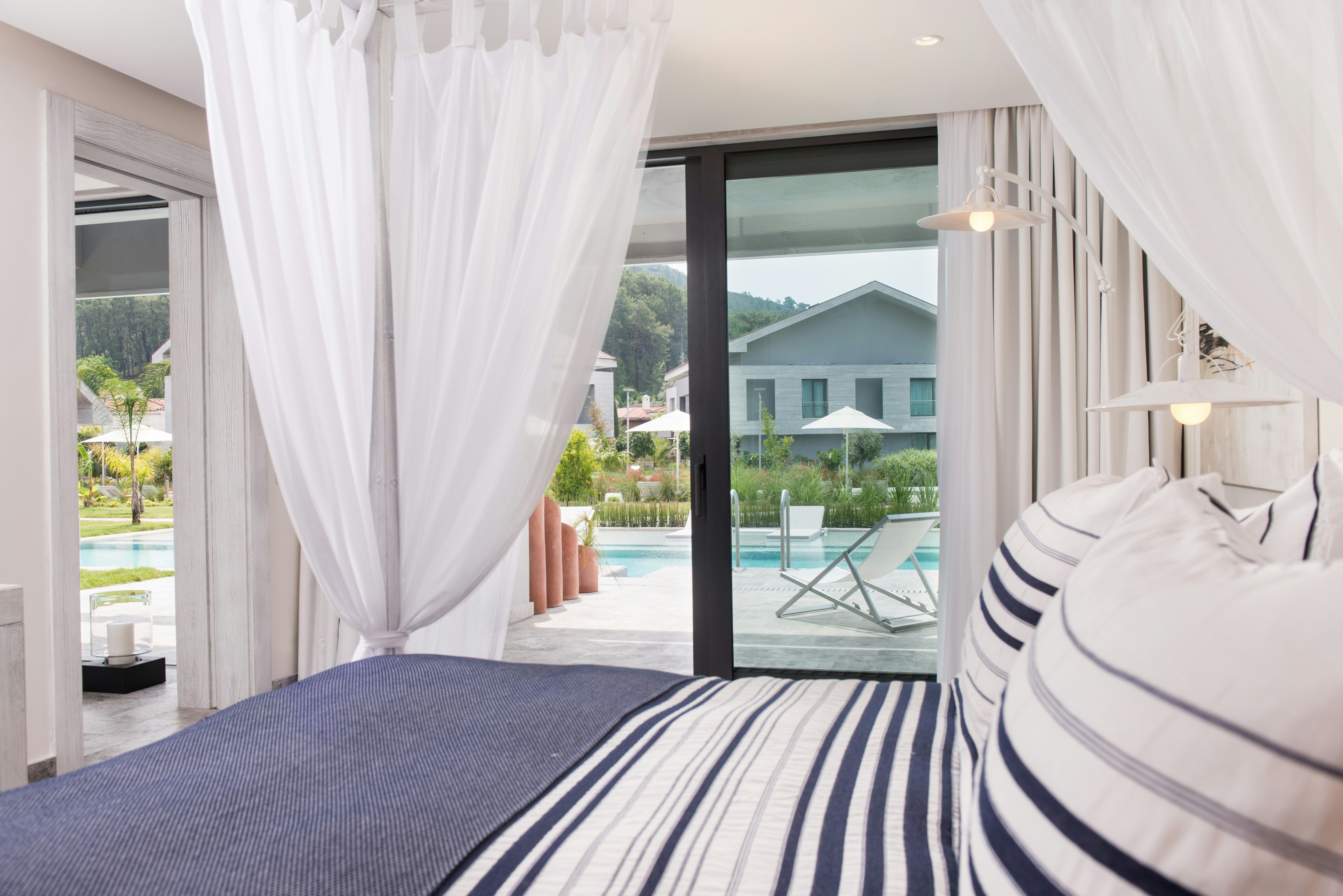Premier, Suite, Pool Access