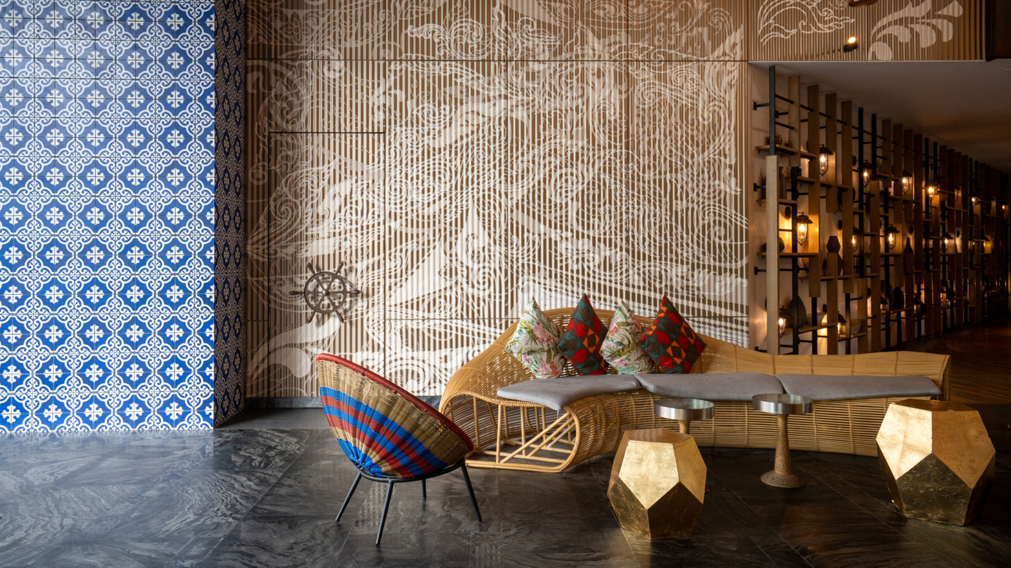 Hotel Indigo Phuket Patong 58/84