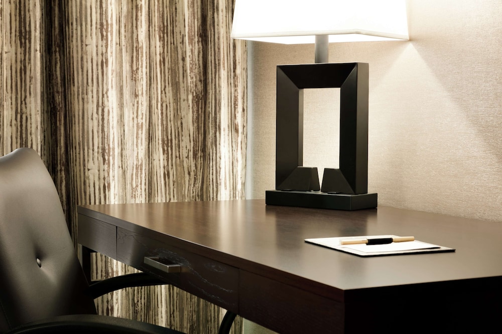 Doubletree Resort By Hilton Lancaster 53/62
