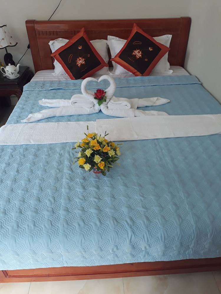 Tamcoc White Swan Hostel 8/48