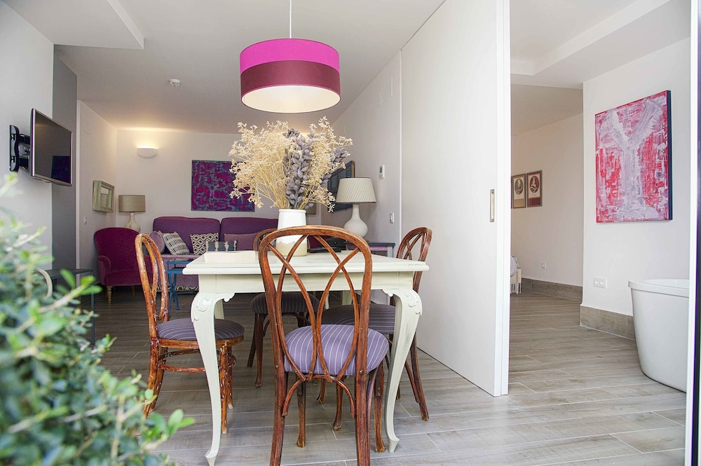 Overland Suites Catedral 64/75