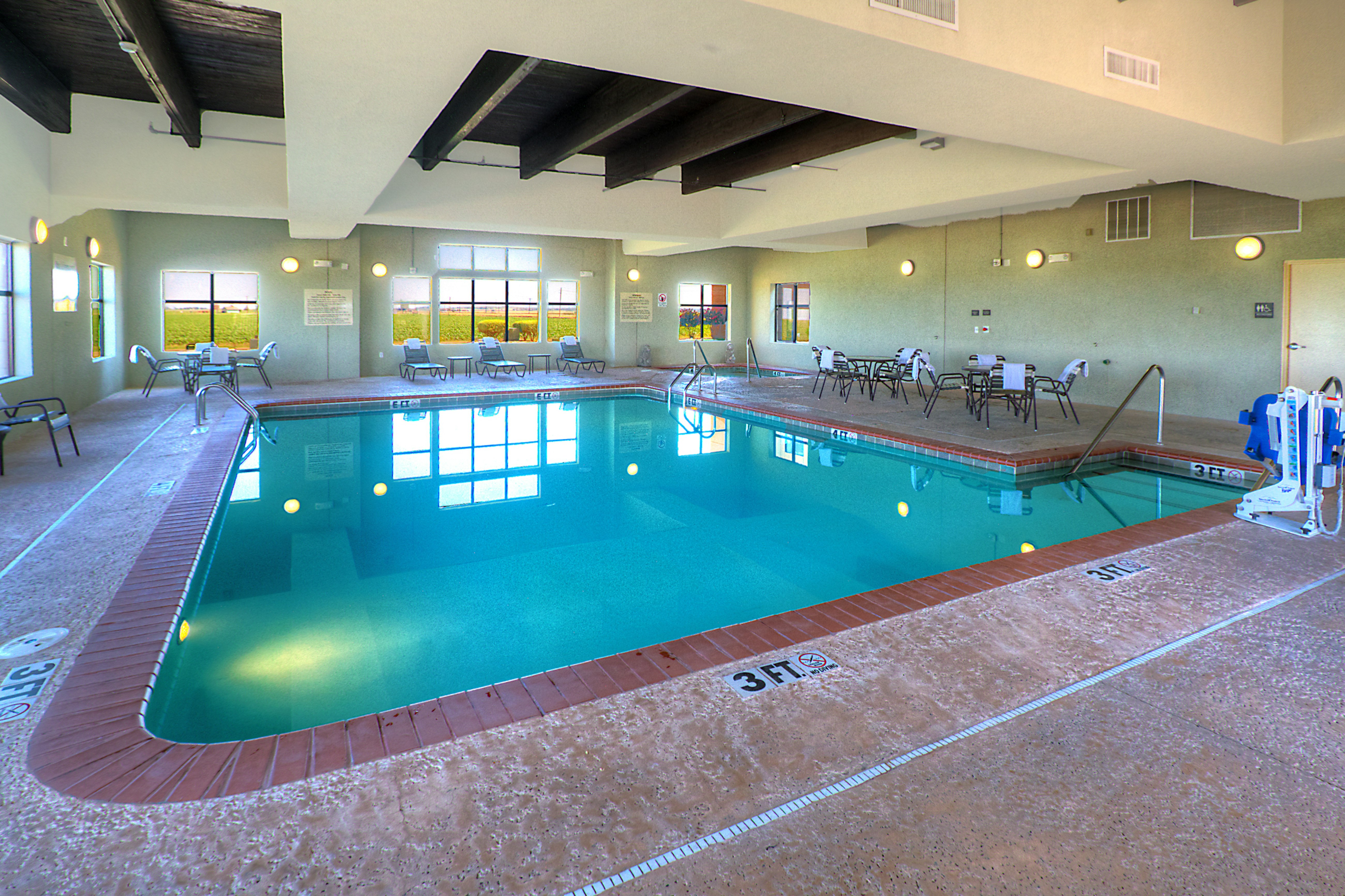 Hampton Inn & Suites Altus 21/40