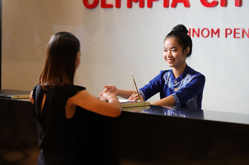 Olympia City Hotel By Dara 7/50