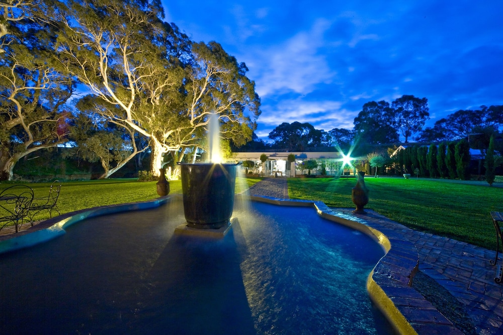 Jacobs Creek Retreat at Moorooroo Park 3/64