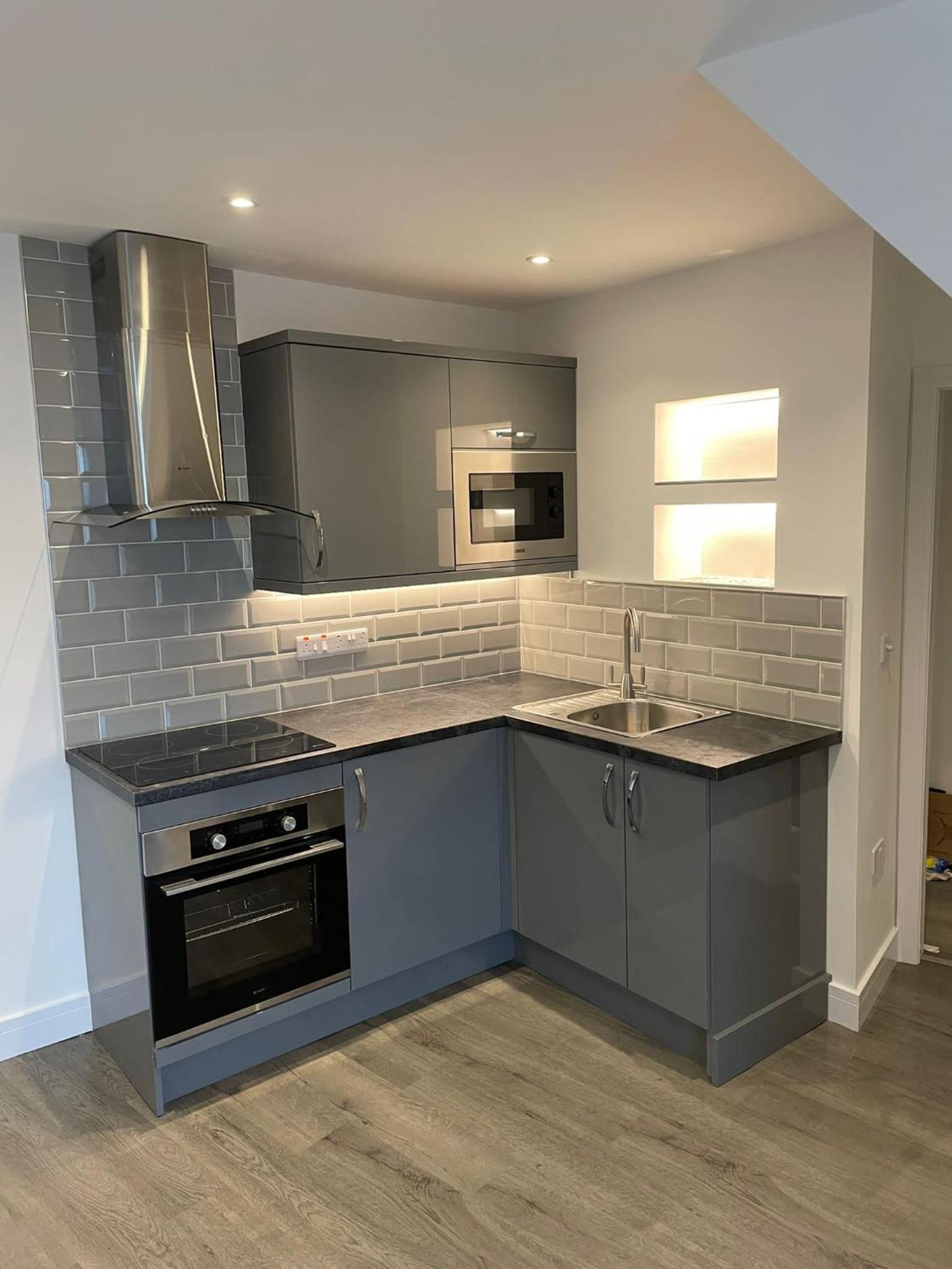 Duporth Guest House 4/12