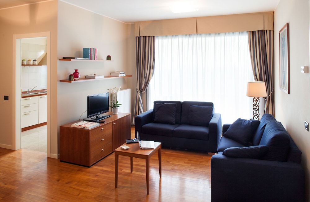 Cosmo Residence 16/37