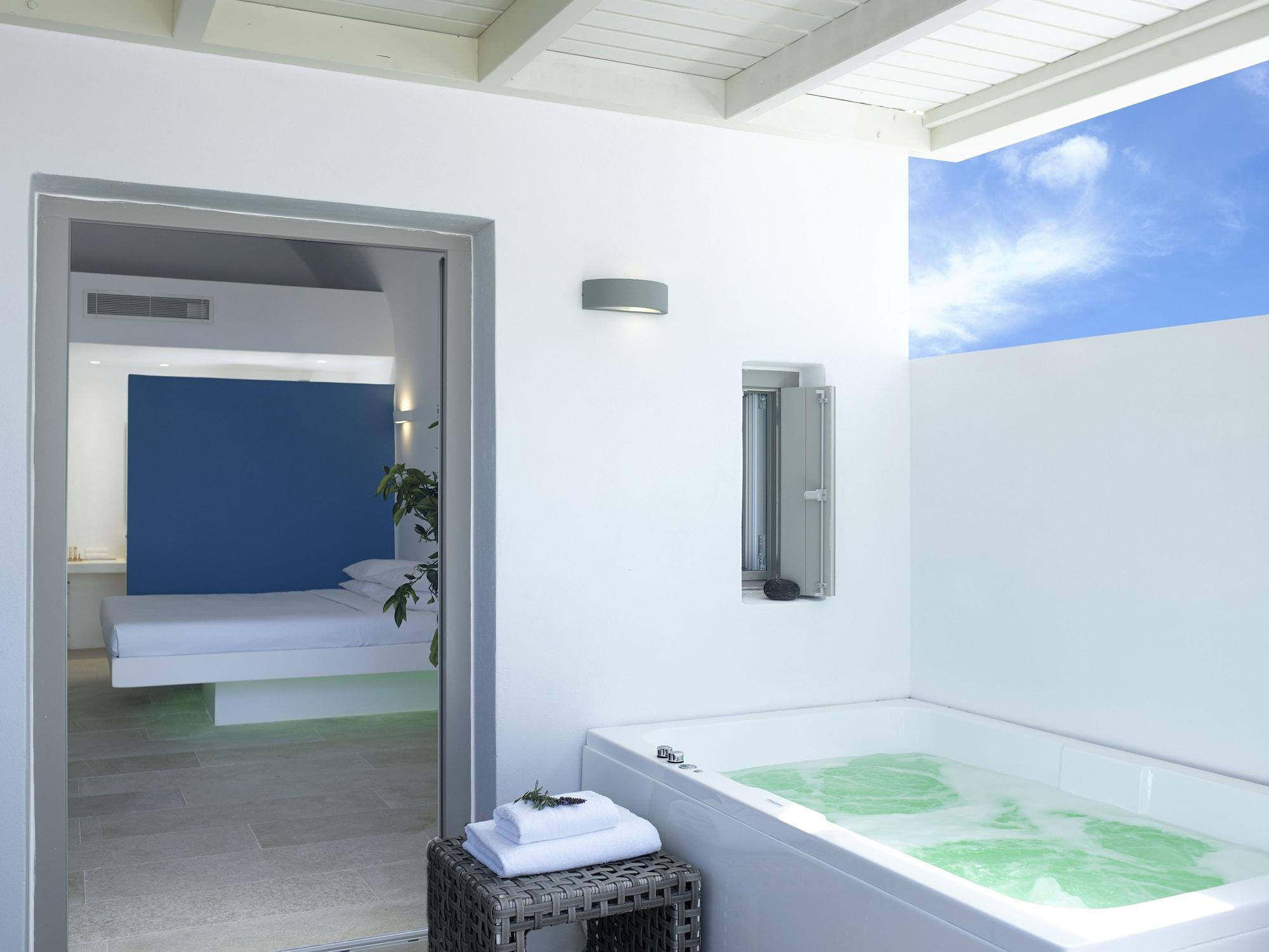 جناح تنفيذي بجاكوزي، Aurora Luxury Hotel & Spa 4/4