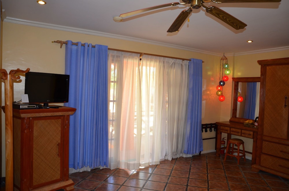 Bohol Sea Resort 15/68