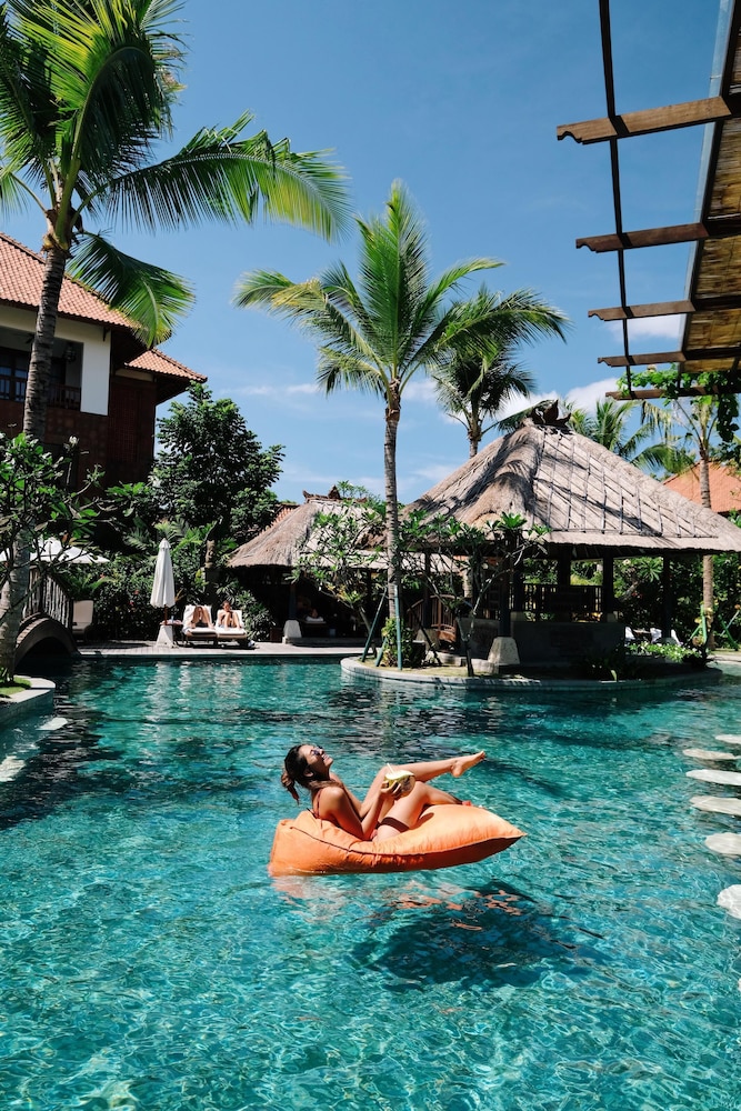 The Alantara Sanur 38/71