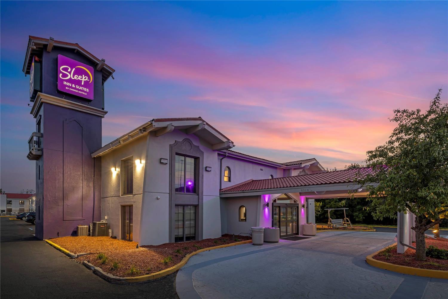 Sleep Inn & Suites Merrillville, IN 3/24