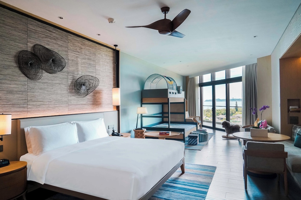 Kids Theme, Standard, King Bed, Bunk Bed, Ocean View, Balcony