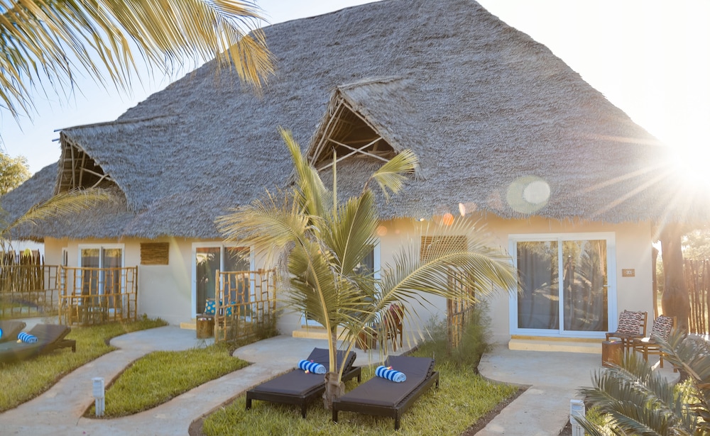 Filao Beach Resort by Sansi 12/60