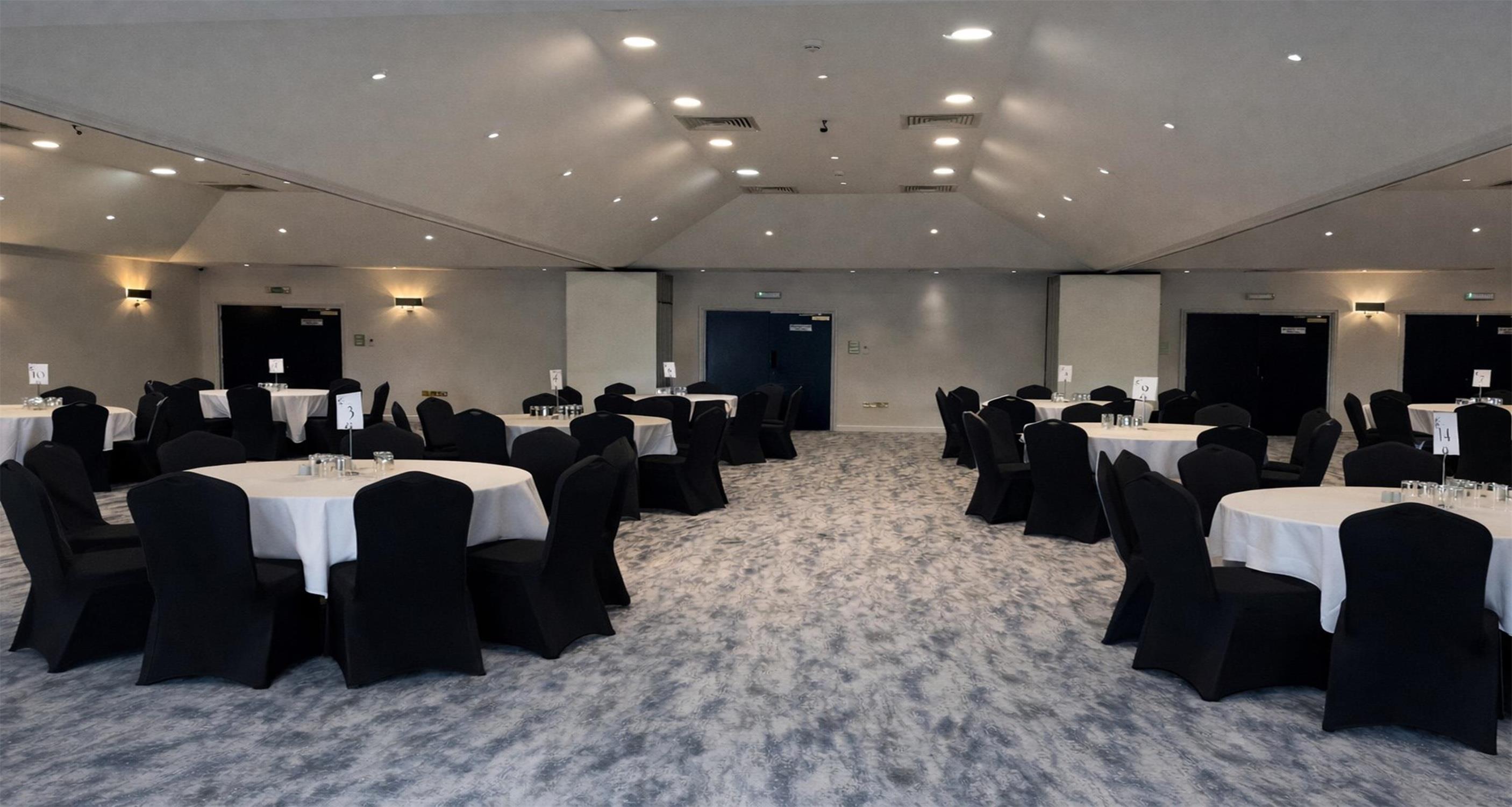 Best Western Plus Bentley Hotel & Spa 35/55