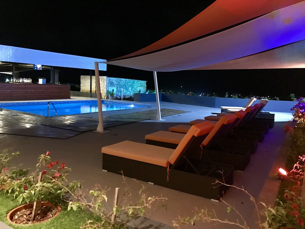 Curacao Airport Hotel 33/50
