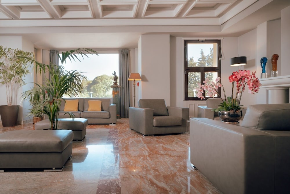 Ermitage de L Oasis Ex Ermitage Du Riou Cannes Mandelieu 56/80
