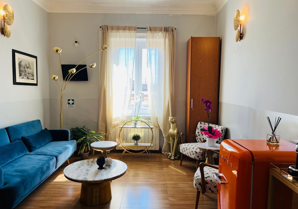 BON TON SUITE 33/49