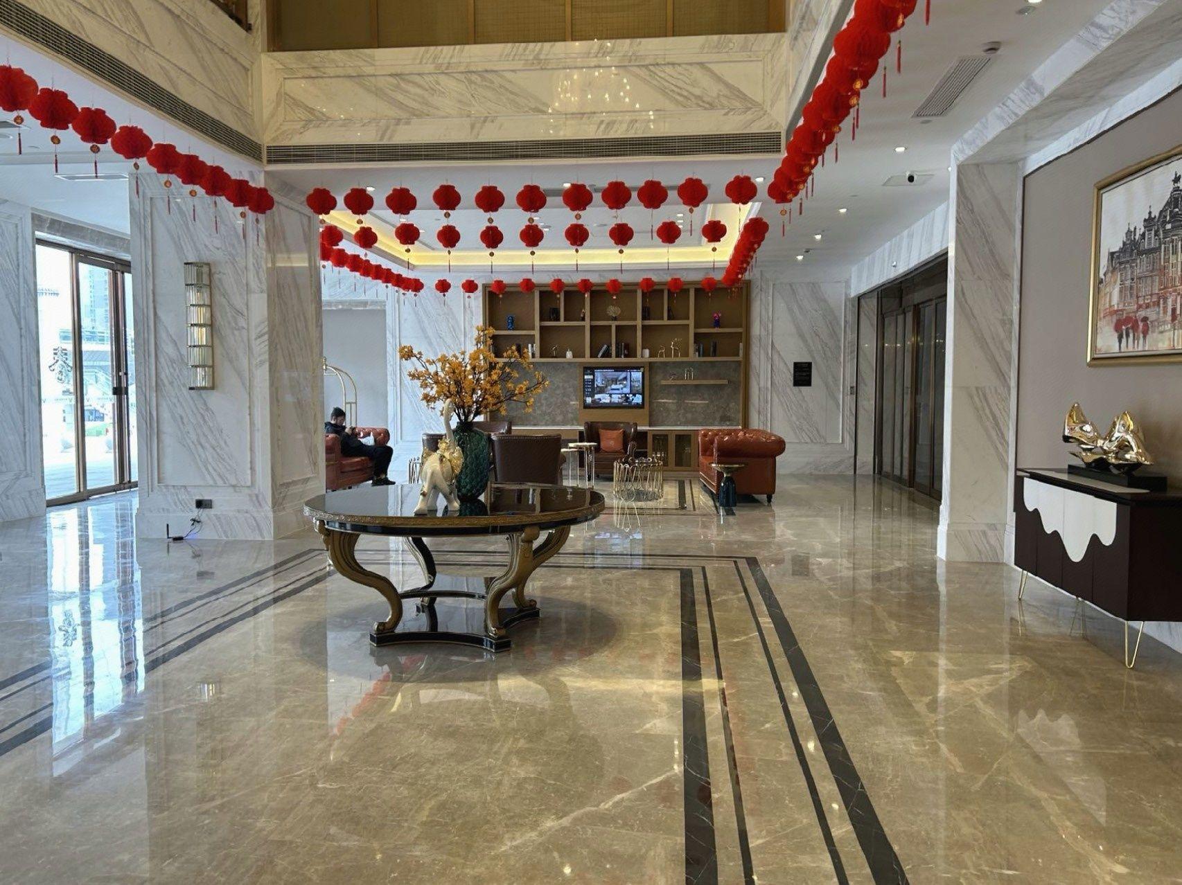 Vienna International Hotel (Chongqing Liangjiang New District Longxing Branch) 12/36