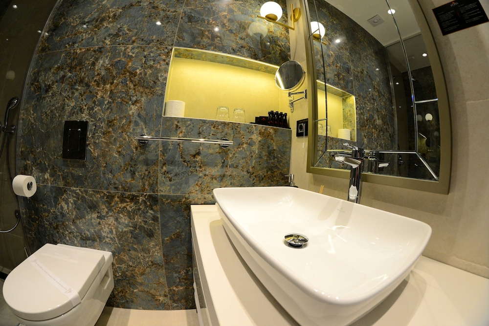 Hotel Pupin 49/52