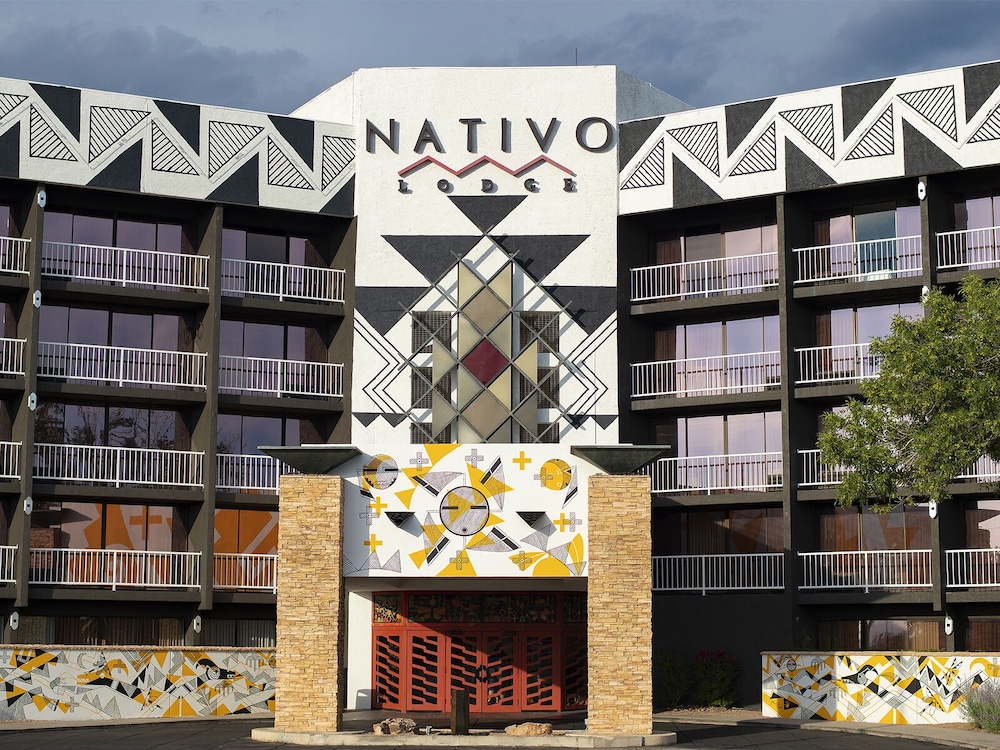 Nativo Lodge 50/53