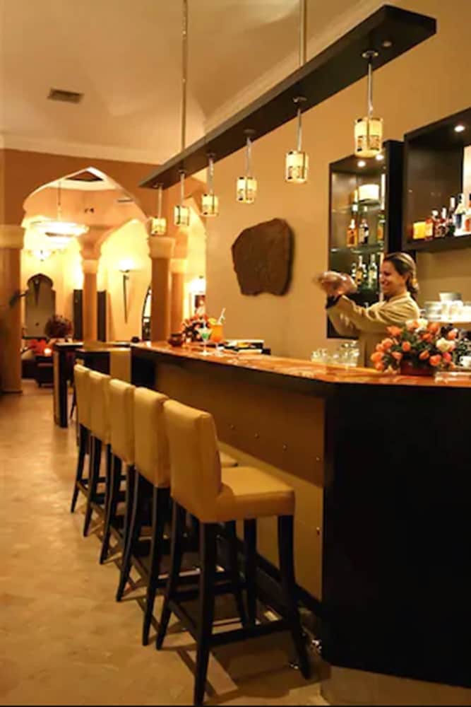 Rose Garden Spa 14/19