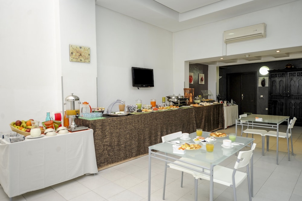 Manzil Hotel 16/21