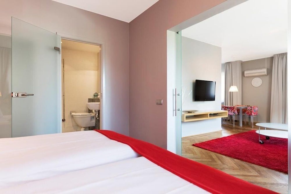ProfilHotels President 8/36