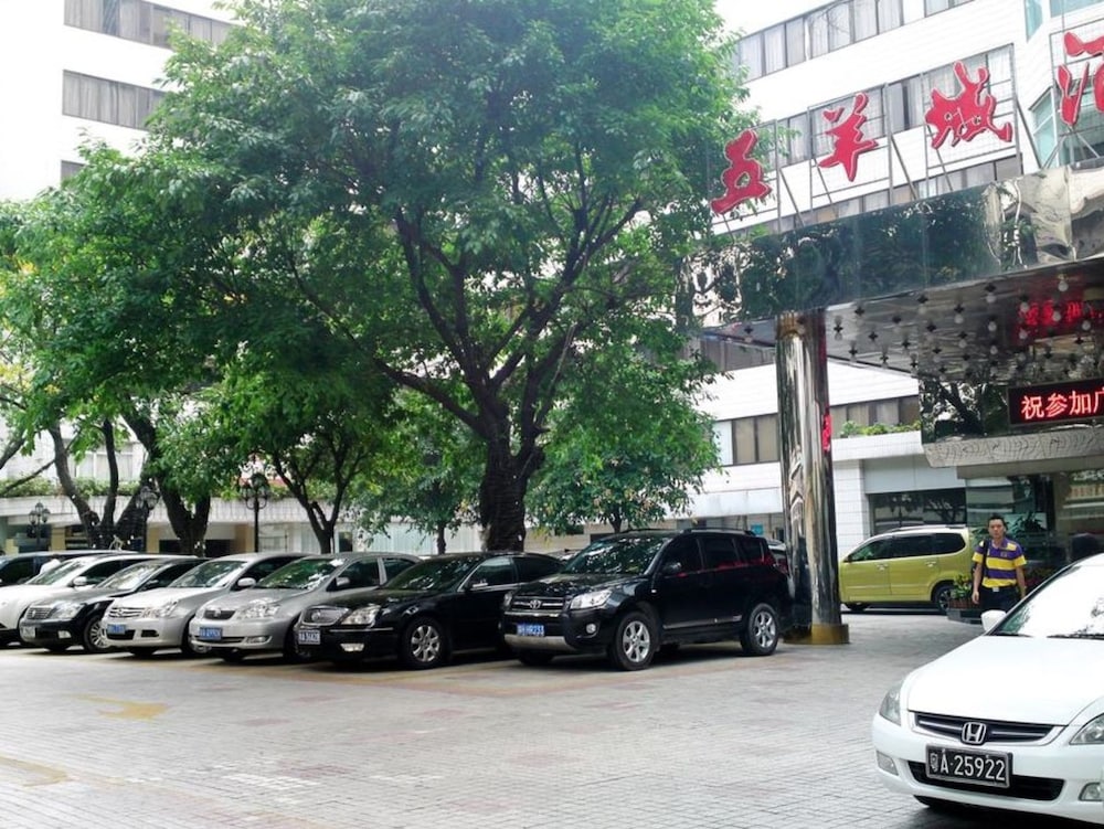 Five Rams City Hotel 23/28