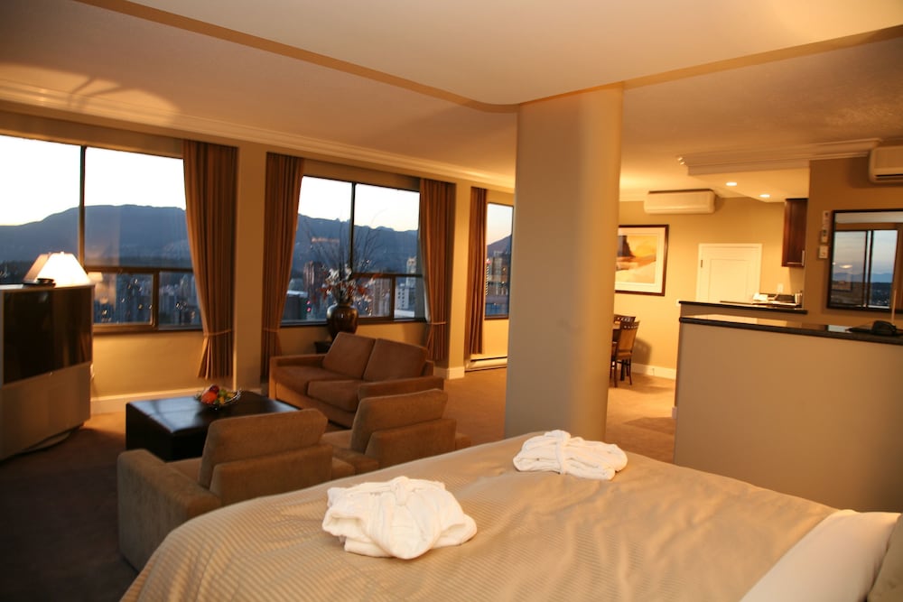 Century Plaza Hotel & Spa 44/74