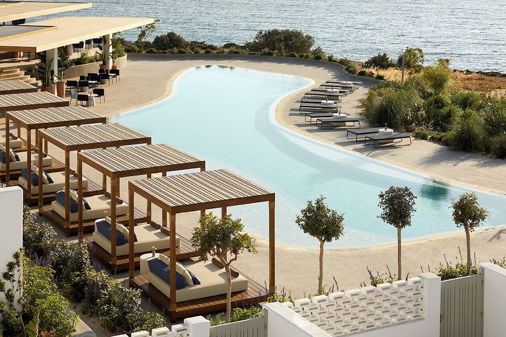 PAROCKS Luxury Hotel and Spa 53/57