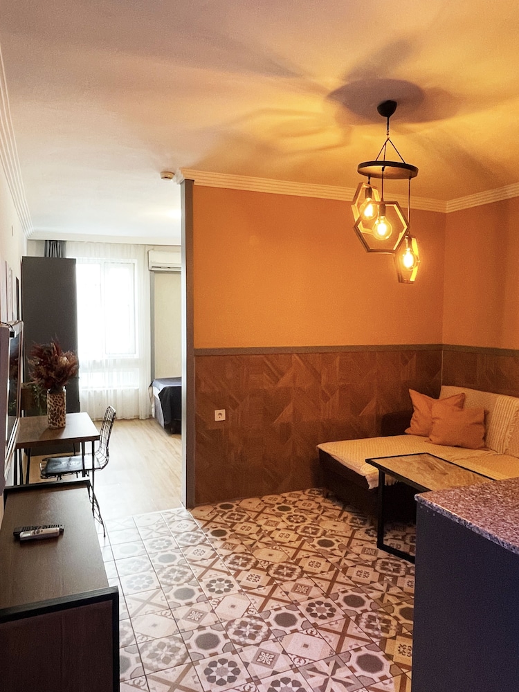 Beta Guest House 19/21