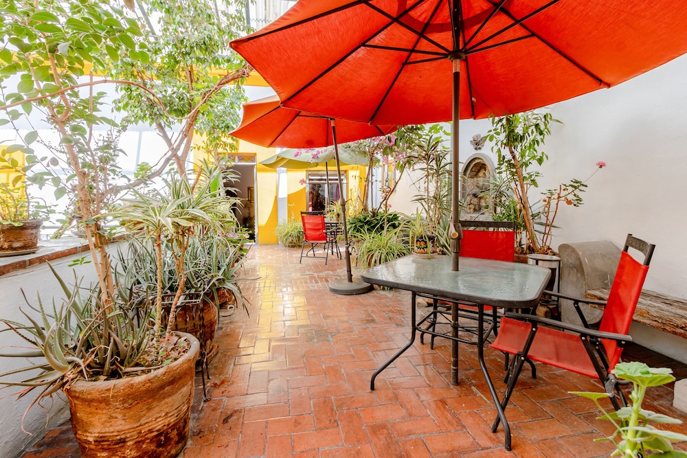 Hotel Meson de San Sebastian 10/50
