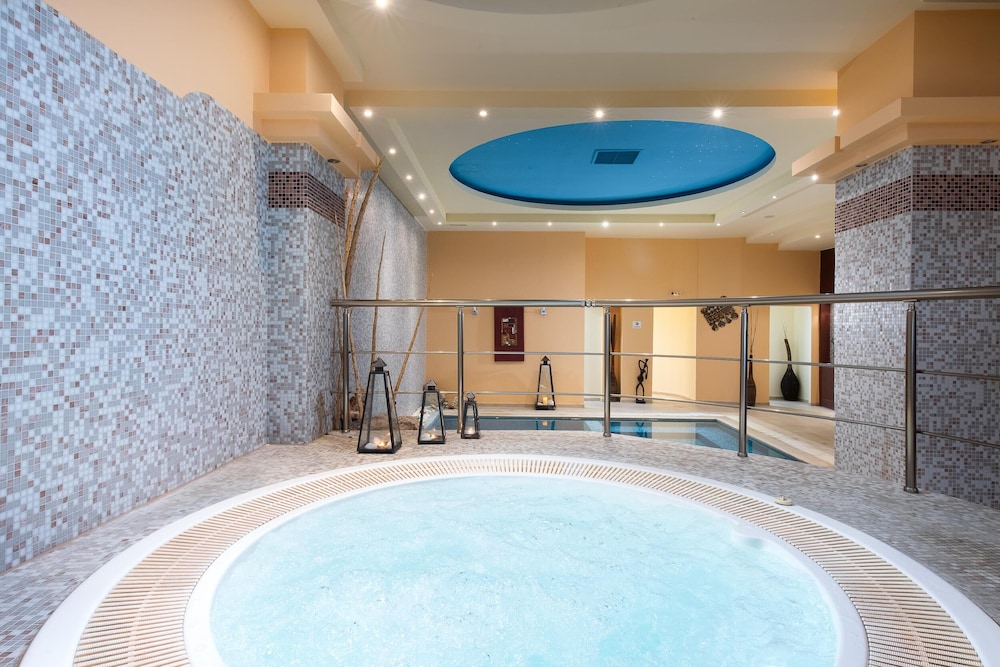 Alexandros Palace Hotel and Suites 55/83