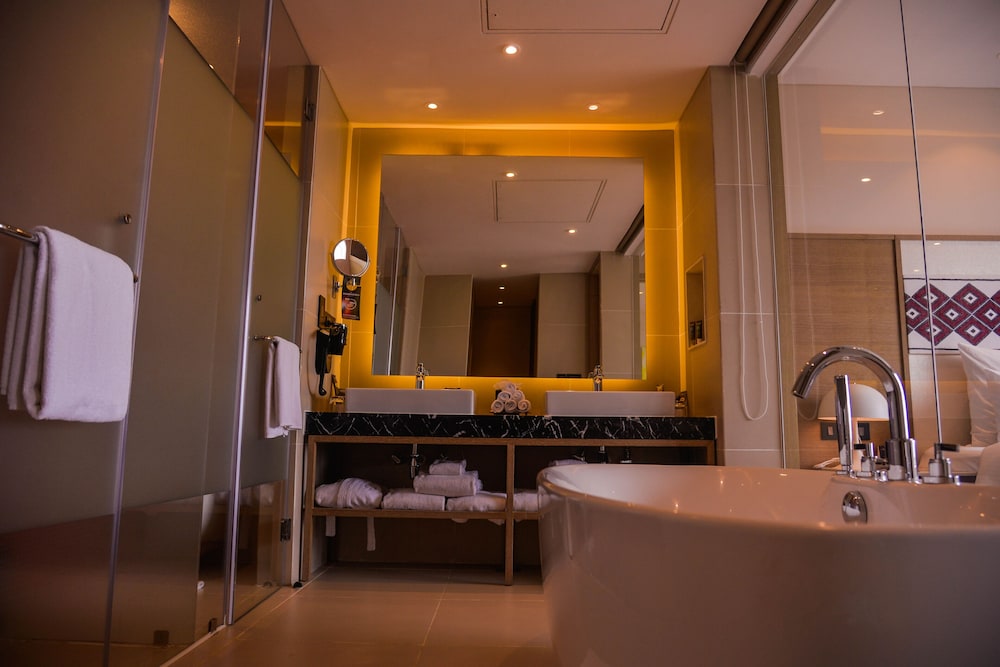 Novotel Guwahati GS Road 5/70