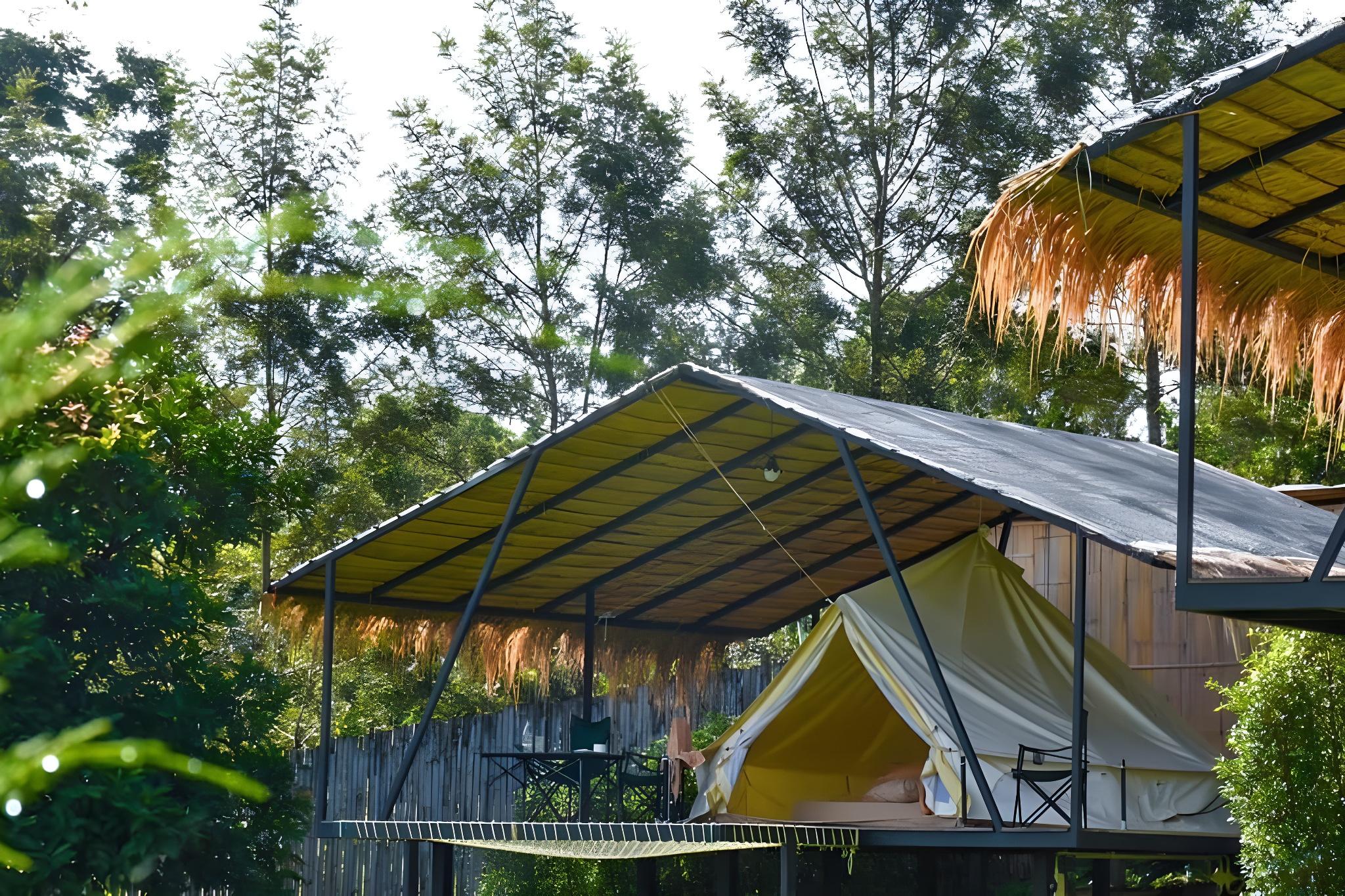 Glamping, Tent
