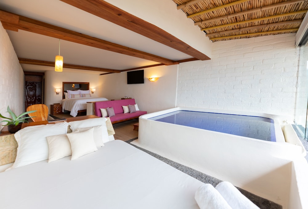 El Santuario Resort & Spa 7/46