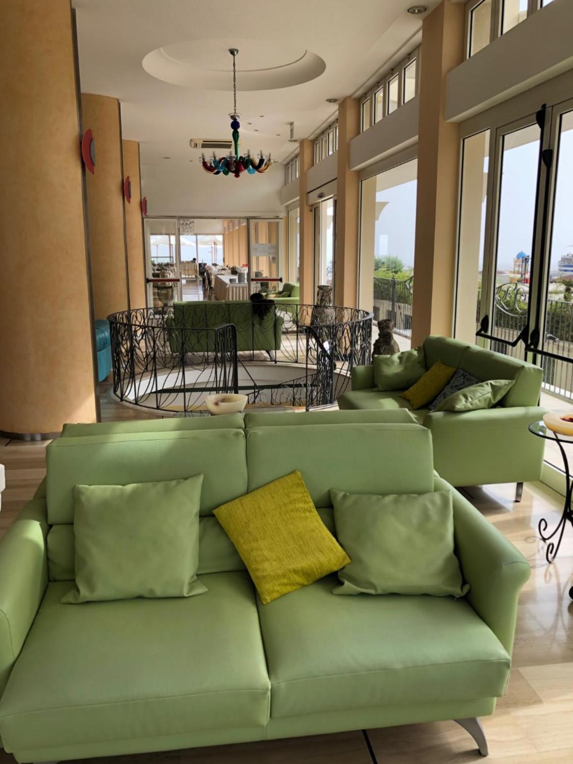 Hotel La Rosa 30/50