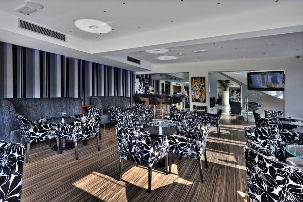 Livadhiotis City Hotel 48/64