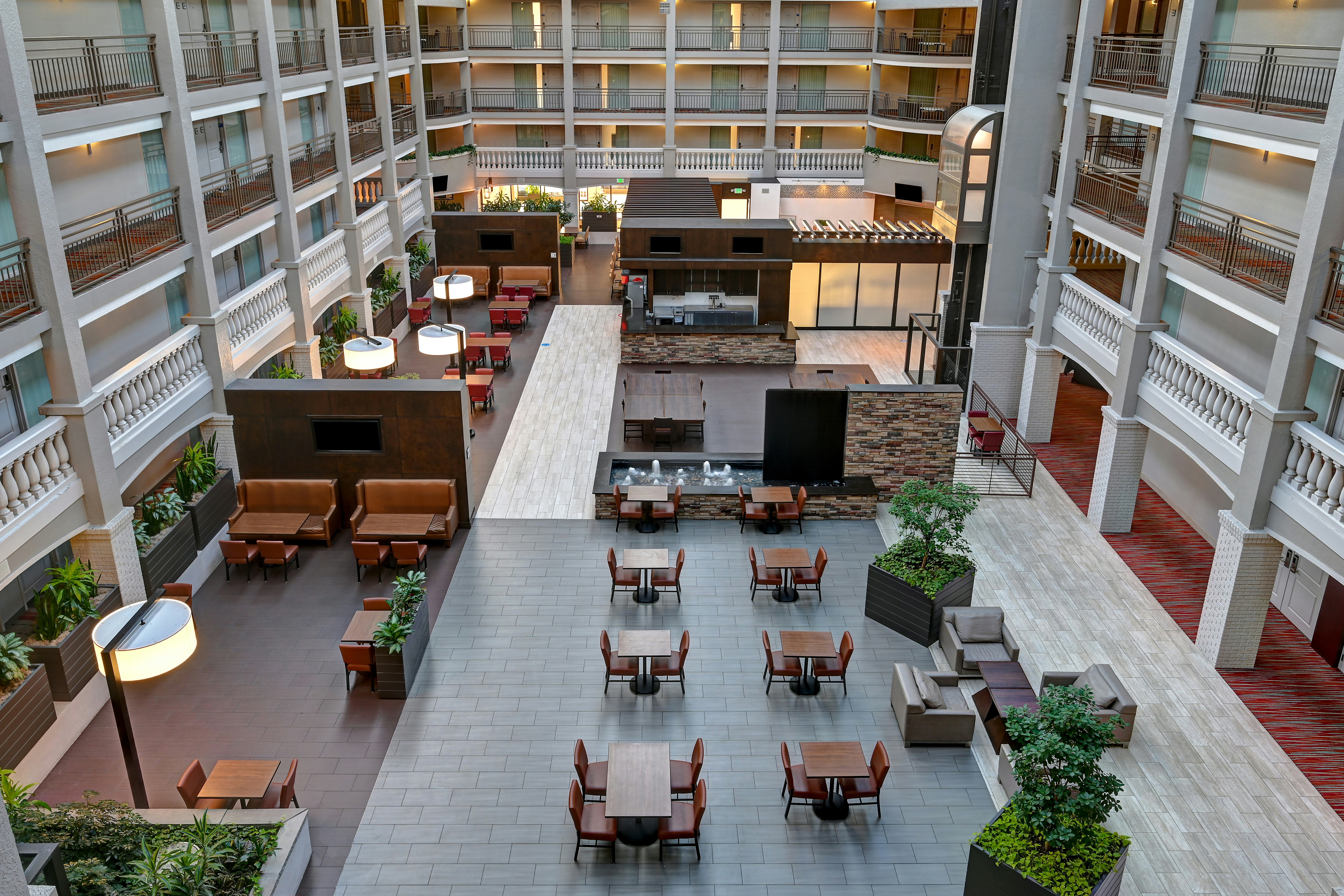 Embassy Suite Hotel Colorado Springs 8/68