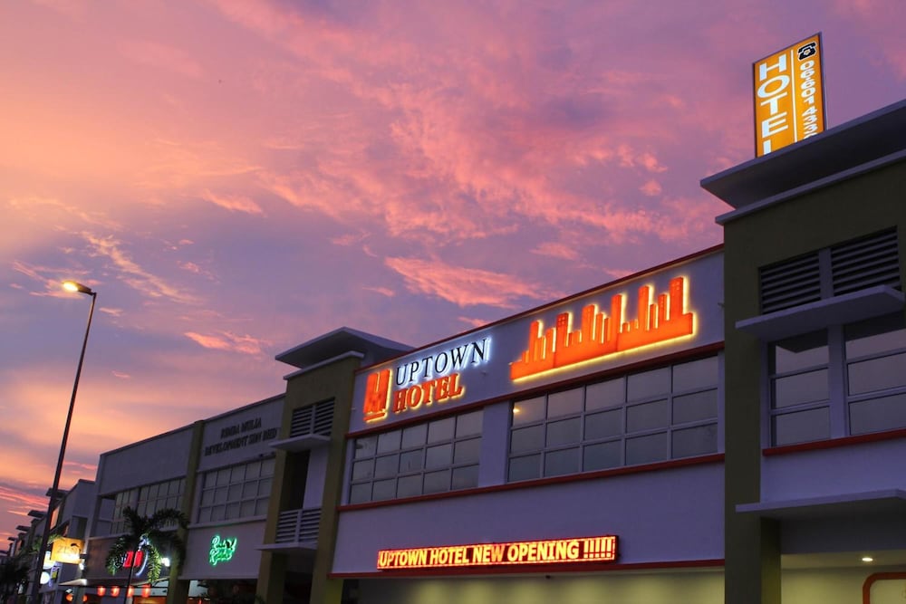Uptown Hotel Seremban 3/50