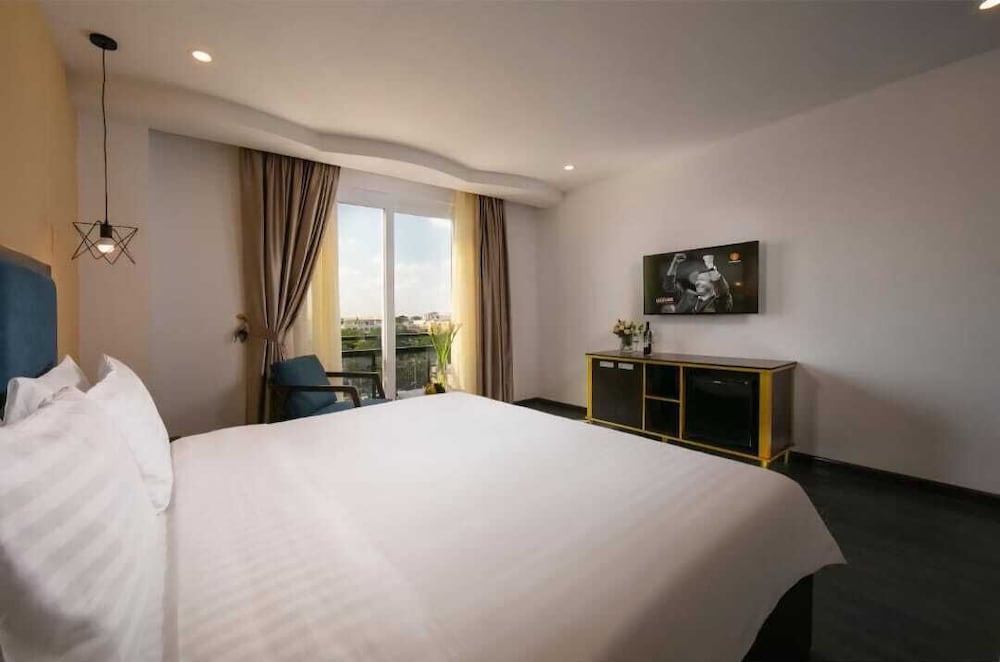 Azalea Park View Boutique Hotel 10/50