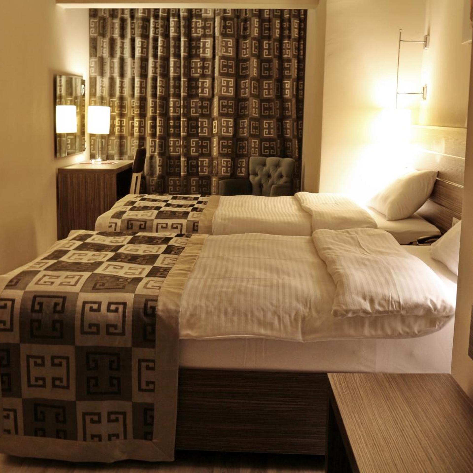 Enar Otel 12/49