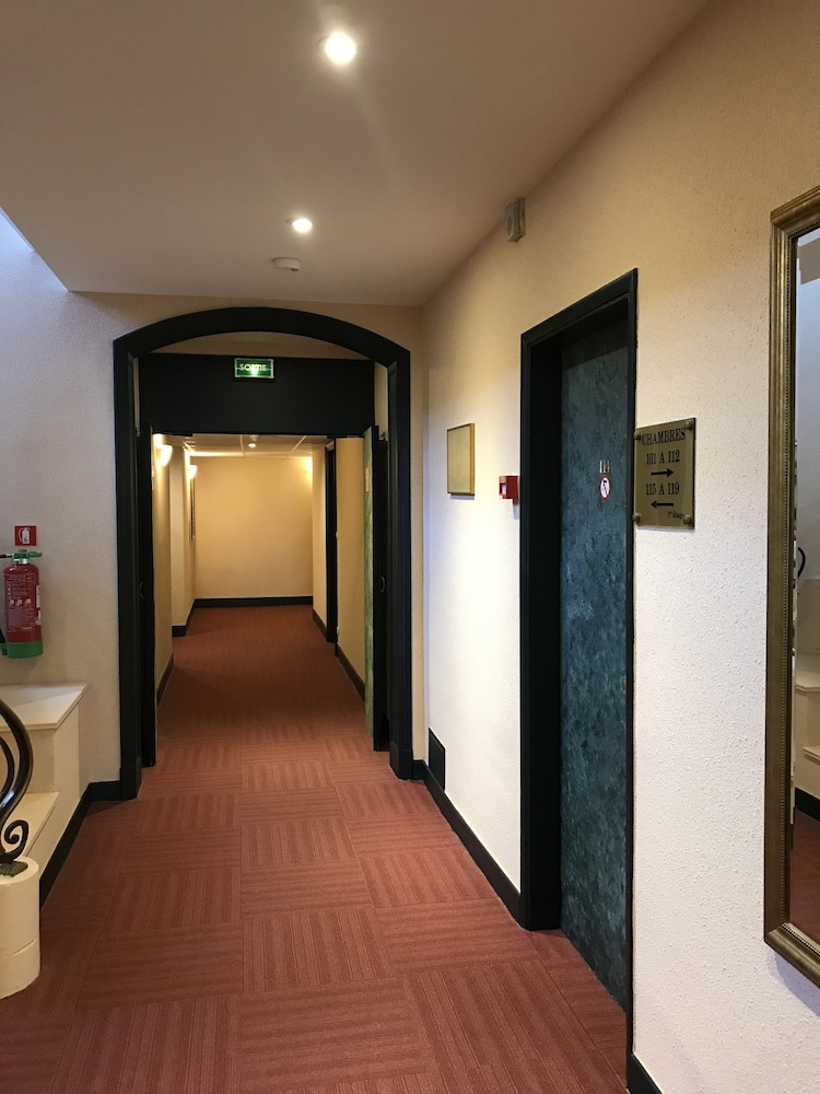 Hotel Chiffre 44/69