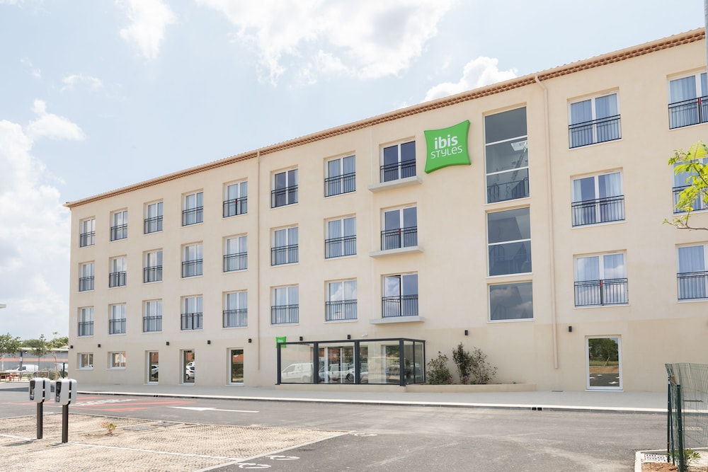 ibis Styles Miramas-Provence 40/48